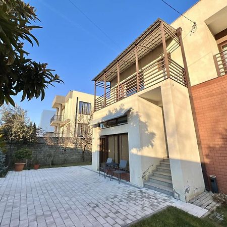 Villa In Тбилиси Екстериор снимка